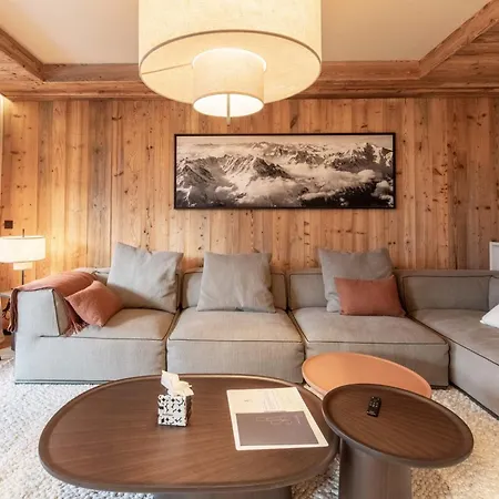 Antares Orion 101 - Luxury Inski Out *